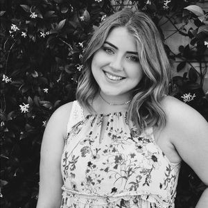 Meet your Posher, Katelyn